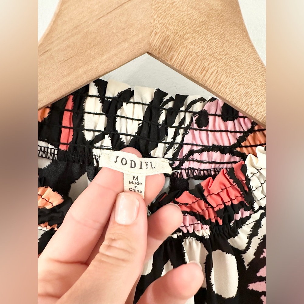 Jodifl Multi Color Geo Print Blouse Size Medium - image 7